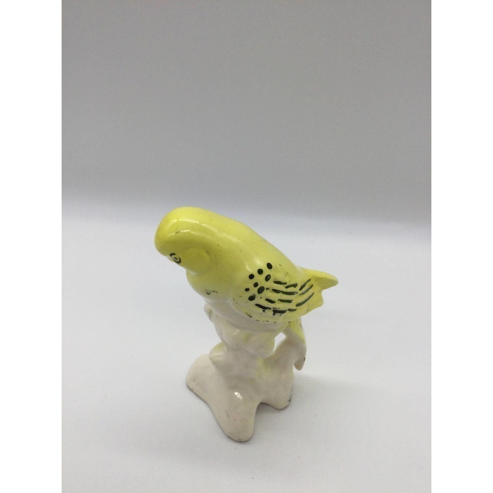Vintage 4” yellow bird figurine Japan ceramic aviary farmhouse cottagecore‎